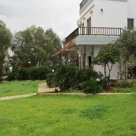 Kosta's House Apartment Stavros (Crete)